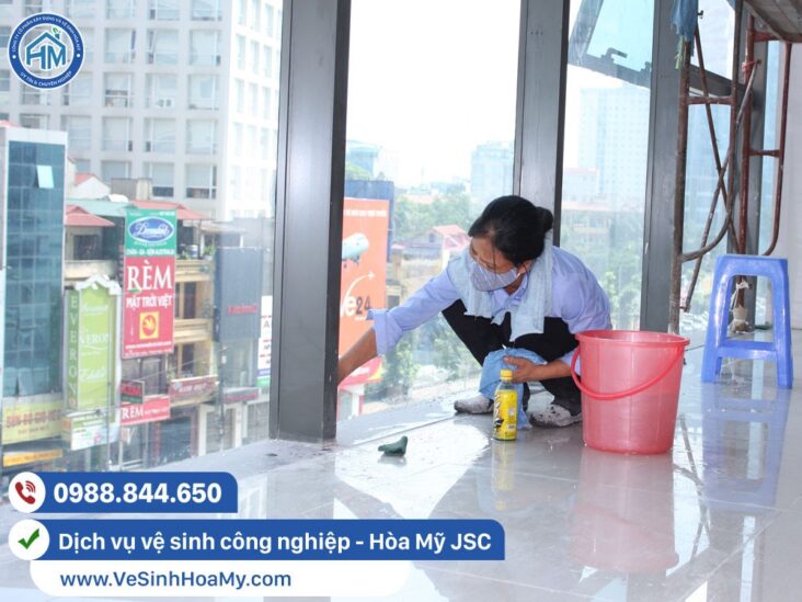 Dịch vụ vệ sinh công nghiệp tại Hà Đông