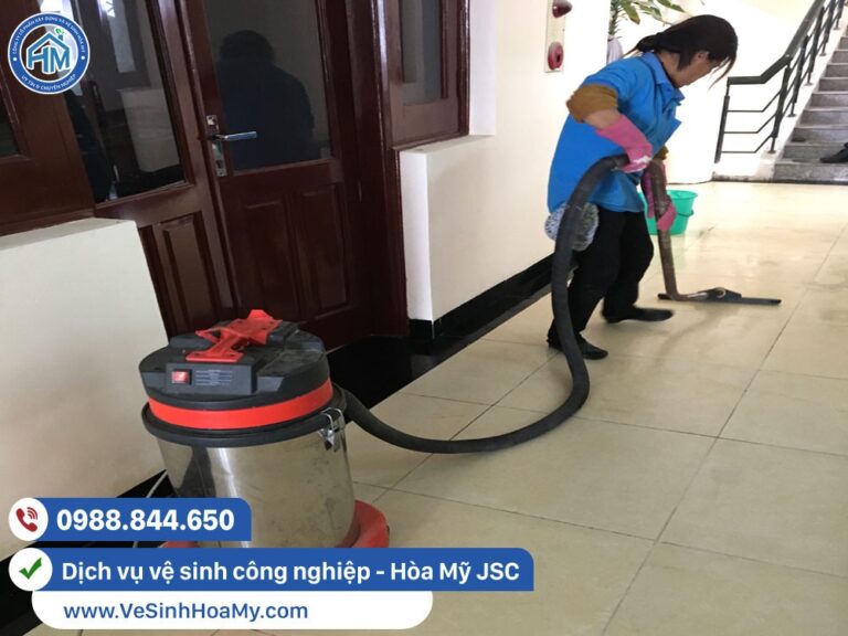 Vệ sinh công nghiệp tại Thường Tín của đơn vị nào uy tín giá tốt nhất? 2 Dịch vụ vệ sinh công nghiệp ở Tây Hồ