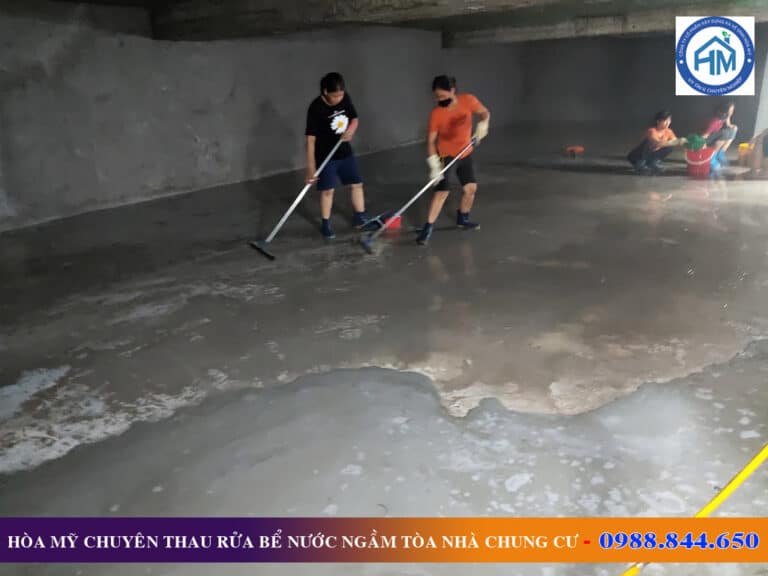 Thau rửa bể nước ngầm tòa nhà chung cư tại Long Biên - Chất lượng cao 1 Dịch vụ thau rửa bể nước tại Hà Đông nhanh chóng uy tín giá rẻ