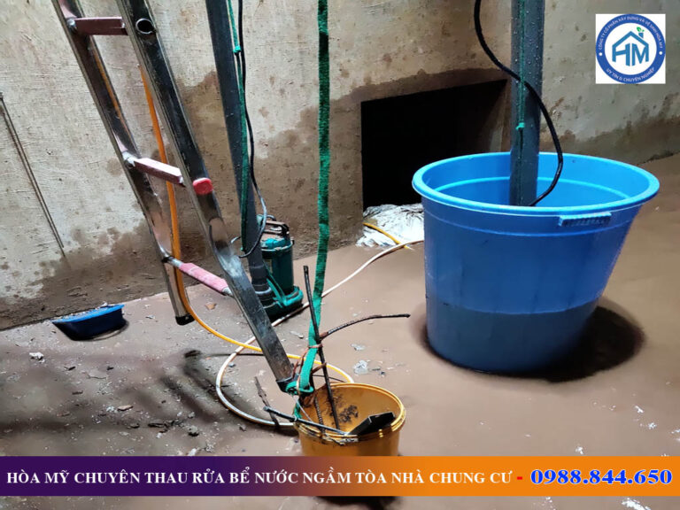 Thau rửa bể nước ngầm tòa nhà chung cư tại Hà Đông: Hòa Mỹ - địa chỉ tin cậy cho mọi đối tác, khách hàng! 6 thau rua be nuoc ngam toa nha chung cu 8