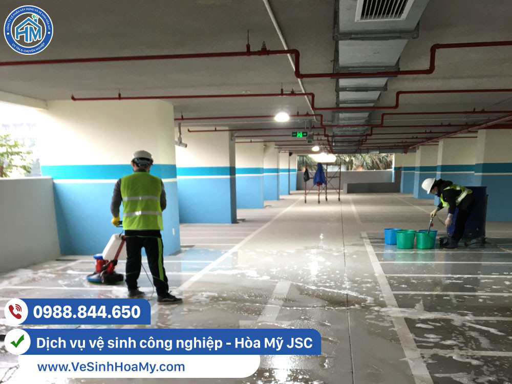 Công ty vệ sinh công nghiệp tại Hà Nội uy tín