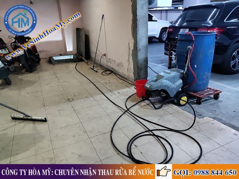 Gọi ngay đội thợ thau rửa bể nước tại Hoàng Mai uy tín 4 Hiệu quả sạch 100% với bảng giá thau rửa bể nước tại Gia Lâm