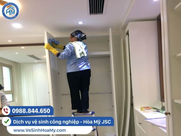 Dịch vụ dọn nhà tại Đan Phượng đáp ứng yêu cầu khắt khe của khách hàng 2 dich vu ve sinh cong nghiep 4 2