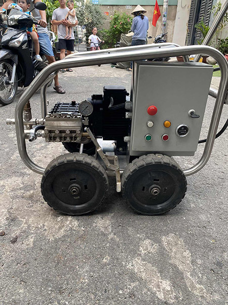 Dịch vụ sửa chữa máy xịt rửa cao áp Karcher